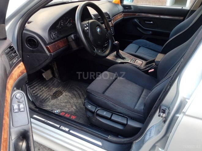 BMW 528 1998, 212,000 km - 2.8 л - Sumqayıt
