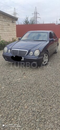 Mercedes E 280 1999, 412,000 km - 2.8 l - Masallı