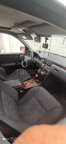Mercedes E 280 1999, 412,000 km - 2.8 l - Masallı