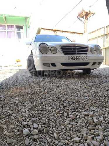 Mercedes E 240 2001, 298,000 km - 2.6 l - Ağcabədi