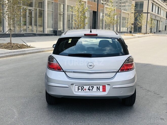 Opel Astra 2009, 182,453 km - 1.4 l - Bakı
