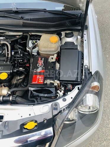 Opel Astra 2009, 182,453 km - 1.4 l - Bakı