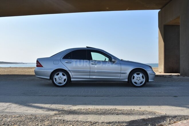 Mercedes C 240 2005, 225,000 km - 2.4 l - Bakı
