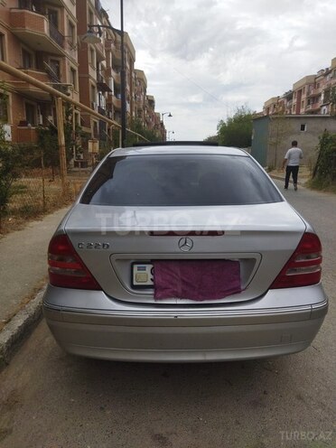Mercedes C 200 2001, 385,000 km - 2.0 l - Bakı