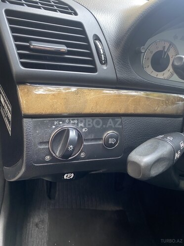 Mercedes E 220 2007, 218,000 km - 2.2 l - Bakı