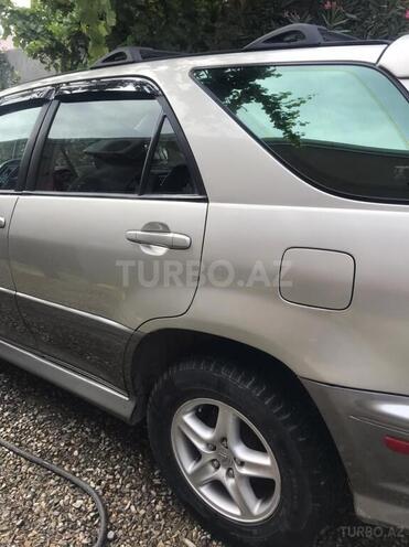 Lexus ES 300h 2001, 278,000 km - 3.0 l - Bakı