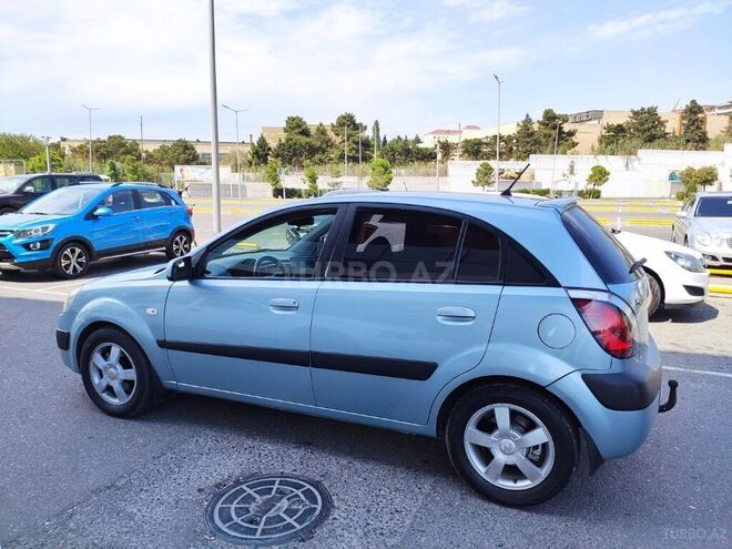Kia Rio 2006, 102 km - 0.2 l - Bakı