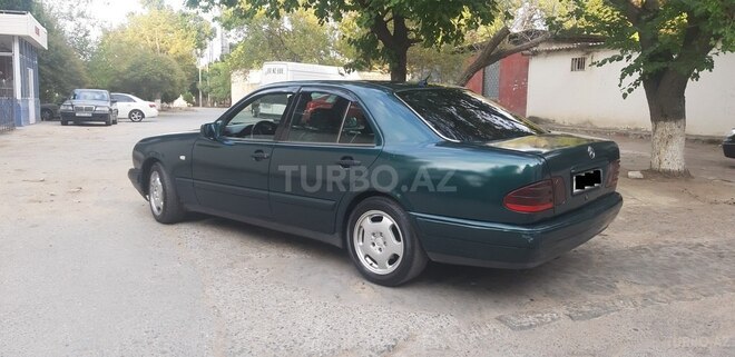 Mercedes E 230 1996, 645,000 km - 2.3 l - Sumqayıt