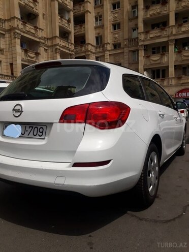 Opel Astra 2012, 237,000 km - 1.4 l - Bakı