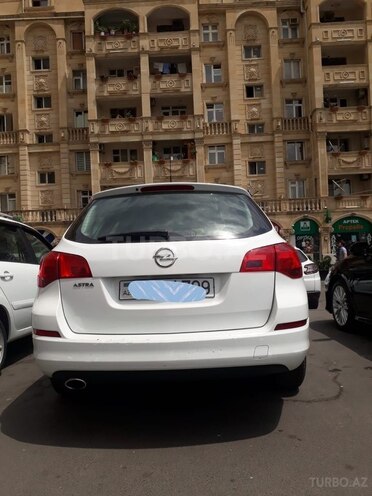 Opel Astra 2012, 237,000 km - 1.4 l - Bakı