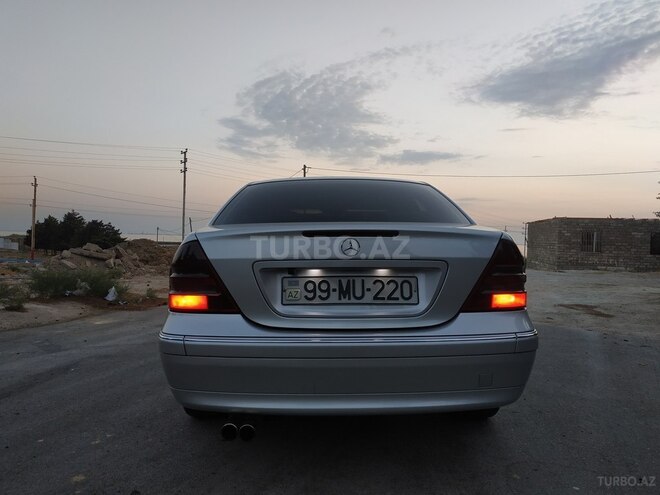 Mercedes C 220 2001, 430,000 km - 2.2 л - Bakı