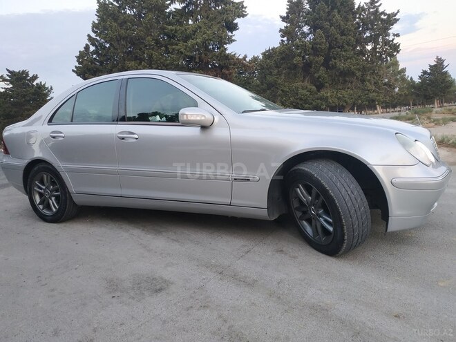 Mercedes C 220 2001, 430,000 km - 2.2 л - Bakı