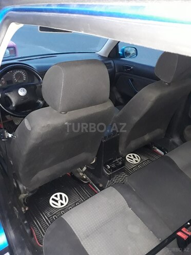 Volkswagen Golf 2003, 310,000 km - 1.6 l - Bakı
