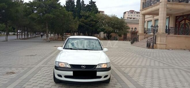 Opel Vectra 1999, 316,000 km - 1.8 l - Sumqayıt