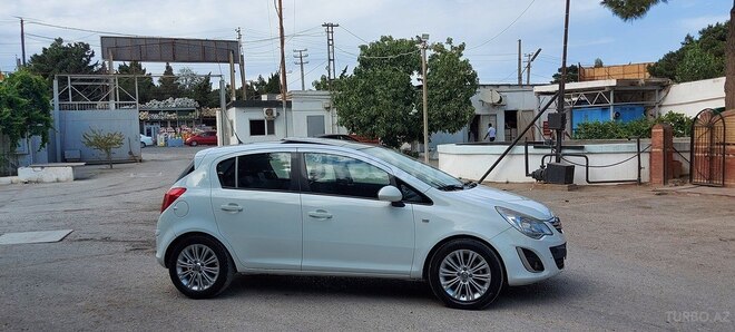 Opel Corsa 2013, 119,853 km - 1.4 л - Bakı