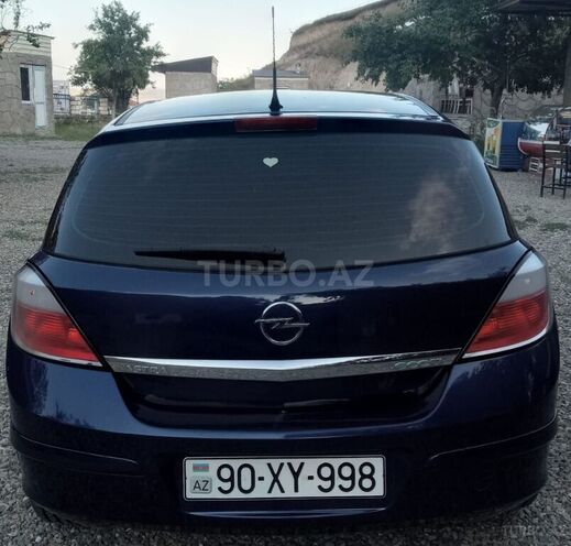 Opel Astra 2005, 212,000 km - 1.4 l - Göygöl
