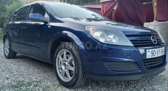 Opel Astra 2005, 212,000 km - 1.4 l - Göygöl