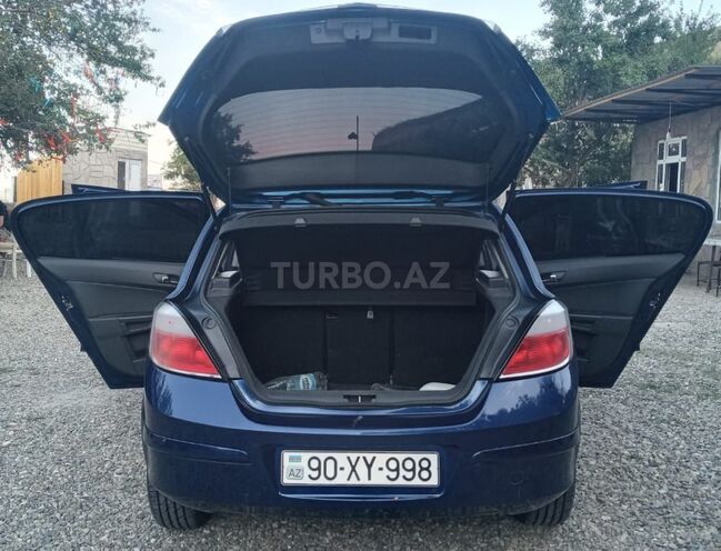 Opel Astra 2005, 212,000 km - 1.4 l - Göygöl