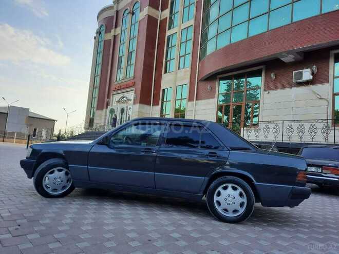Mercedes 190 1992, 450,000 km - 1.8 l - Şirvan
