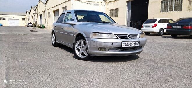 Opel Vectra 1998, 390,000 km - 2.0 l - Sumqayıt
