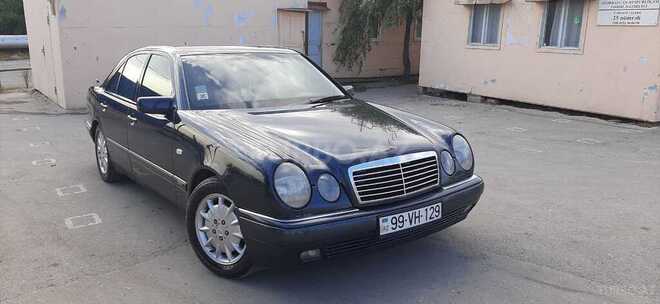 Mercedes E 240 1997, 324,200 km - 2.4 л - Bakı