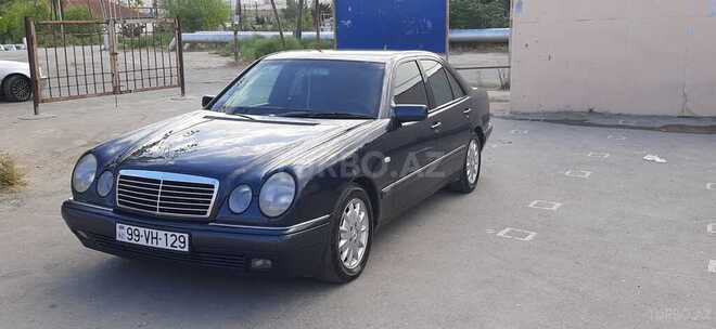 Mercedes E 240 1997, 324,200 km - 2.4 л - Bakı
