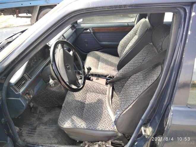 Mercedes E 200 1990, 600,000 km - 2.0 л - Bakı