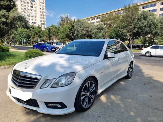 Mercedes E 250 2011, 202,358 km - 1.8 л - Bakı