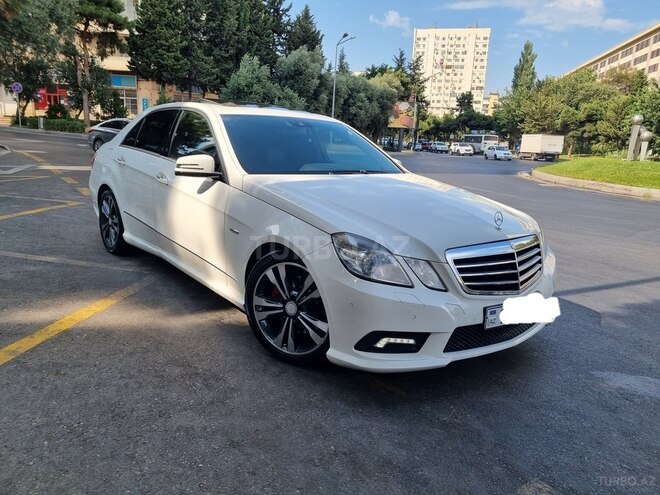 Mercedes E 250 2011, 202,358 km - 1.8 л - Bakı