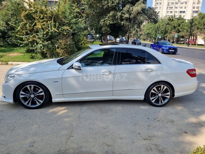 Mercedes E 250 2011, 202,358 km - 1.8 л - Bakı