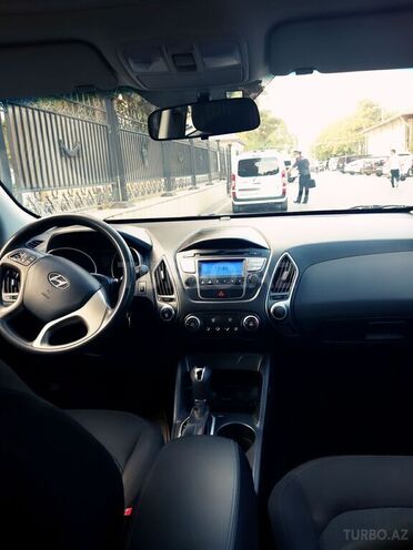 Hyundai ix35 2013, 102,000 km - 2.0 l - Bakı