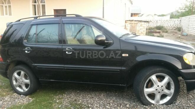 Mercedes ML 320 2000, 180,755 km - 3.2 l - Ağstafa