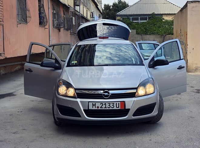 Opel Astra 2006, 191,000 km - 1.3 l - Bakı