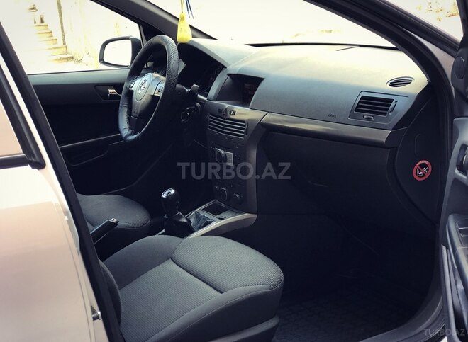 Opel Astra 2006, 191,000 km - 1.3 l - Bakı
