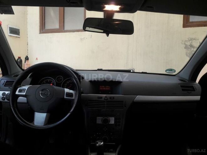 Opel Astra 2005, 210,000 km - 1.3 l - Bakı