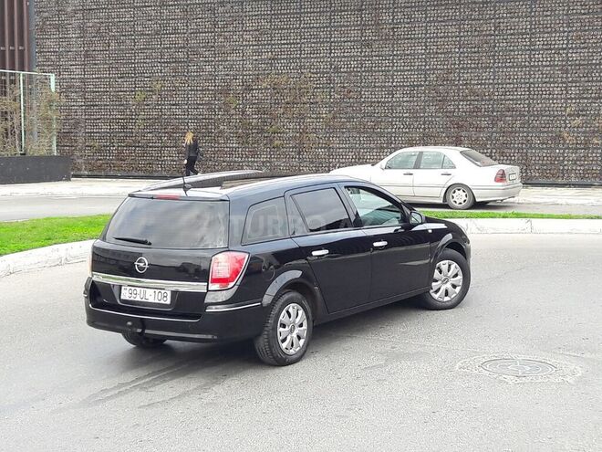 Opel Astra 2005, 295,000 km - 1.4 l - Bakı