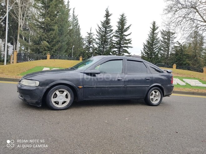 Opel Vectra 1997, 189,000 km - 1.8 l - Füzuli