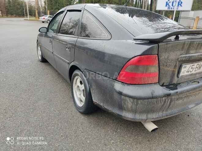 Opel Vectra 1997, 189,000 km - 1.8 l - Füzuli