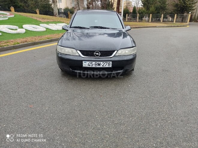 Opel Vectra 1997, 189,000 km - 1.8 l - Füzuli