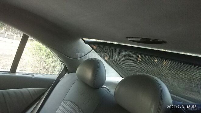 Mercedes E 220 2004, 245,770 km - 2.2 l - Sumqayıt