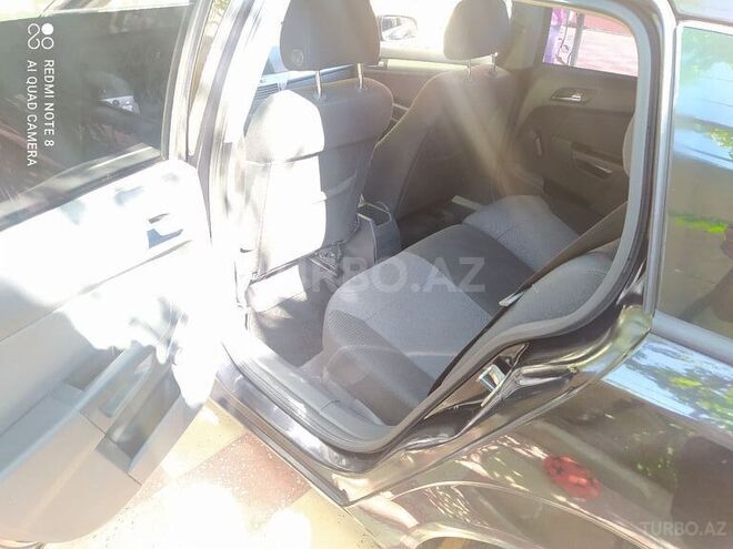 Opel Astra 2005, 22,000 km - 1.4 l - Bakı
