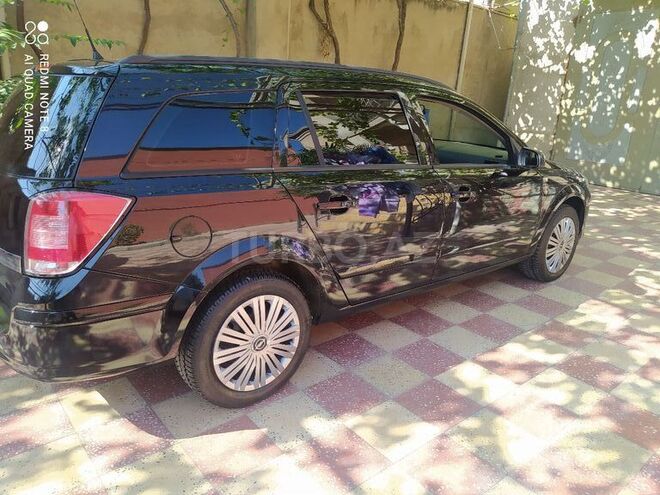 Opel Astra 2005, 22,000 km - 1.4 l - Bakı