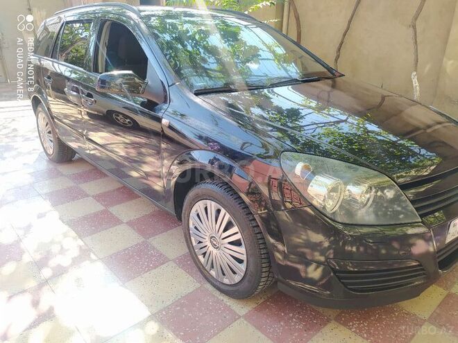 Opel Astra 2005, 22,000 km - 1.4 l - Bakı