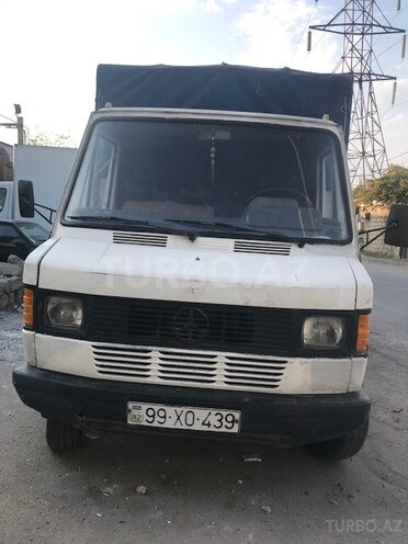 Mercedes 410 D 1986, 250,000 km - 2.9 л - Bakı