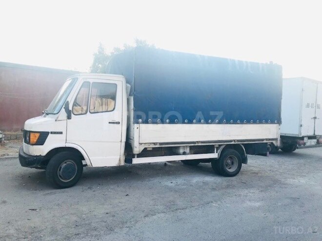Mercedes 410 D 1986, 250,000 km - 2.9 л - Bakı