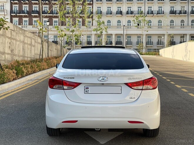Hyundai Elantra 2011, 147,000 km - 1.8 l - Bakı