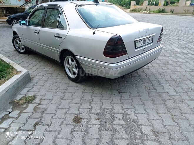 Mercedes C 220 1993, 645,823 km - 2.2 l - Xırdalan