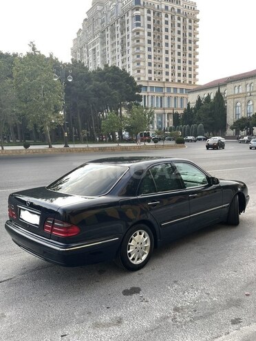 Mercedes E 270 2000, 510,000 km - 2.7 l - Bakı