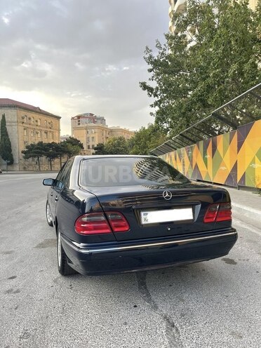 Mercedes E 270 2000, 510,000 km - 2.7 l - Bakı