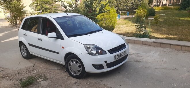 Ford Fiesta 2007, 221,000 km - 1.4 л - Bakı